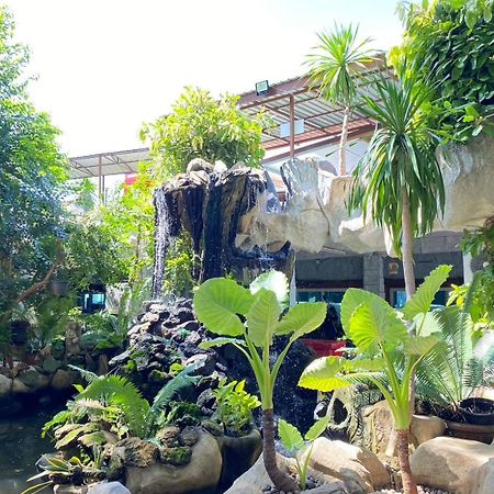 Suwanna Riverside Chai Nat Esterno foto